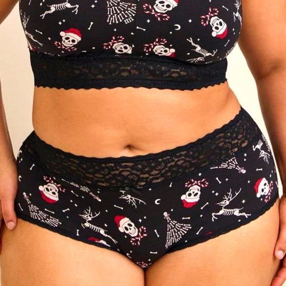 ♥️NWT VINTAGE TORRID PANTY BONES SKULL SANTA HAT CHRISTMAS PANTY BRIEF PLUS SIZE - Picture 6 of 10